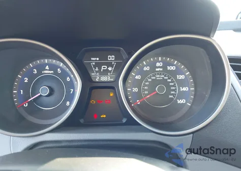 2016 Hyundai Elantra Se z USA, uszkodzony, nr VIN 5NPDH4AE5GH773457